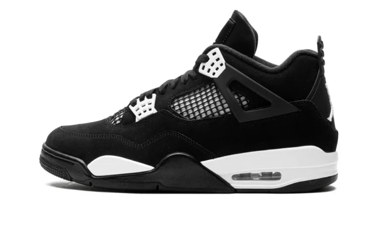 Air Jordan 4 White Thunder